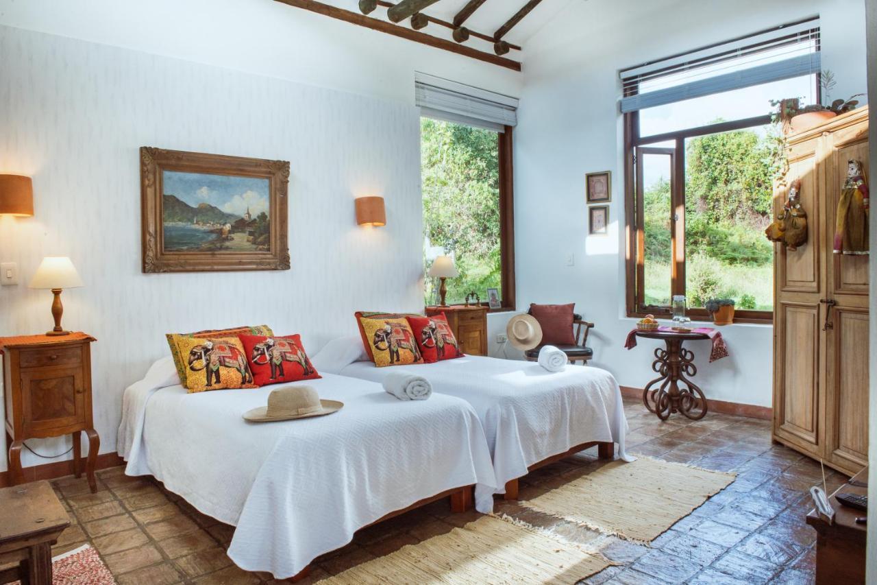 Отель Passadhi Ayurveda & Yoga Retreat Вилья-де-Лейва Экстерьер фото
