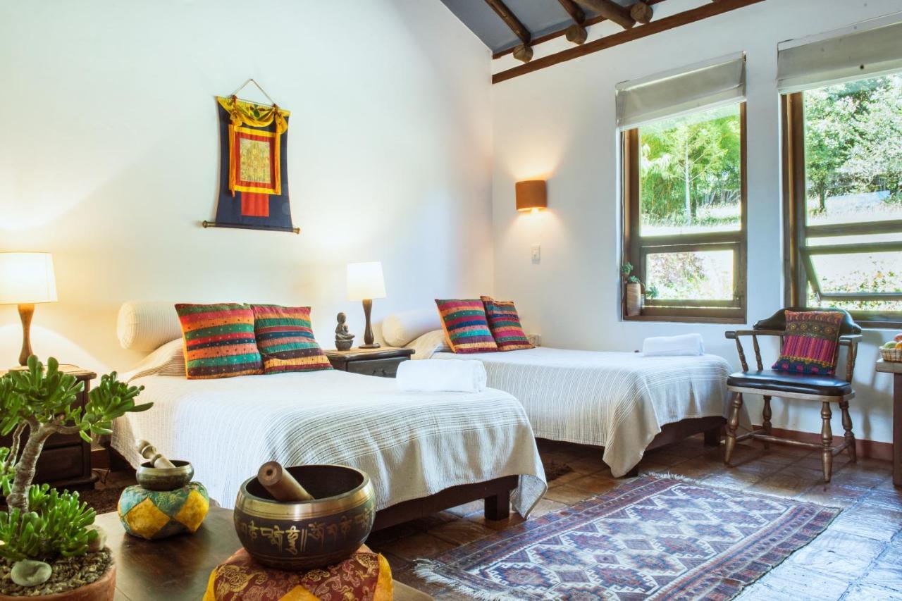 Отель Passadhi Ayurveda & Yoga Retreat Вилья-де-Лейва Экстерьер фото