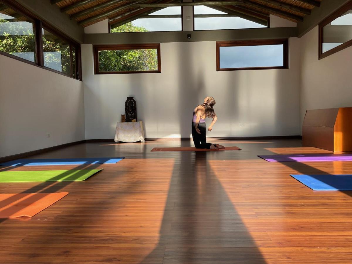 Отель Passadhi Ayurveda & Yoga Retreat Вилья-де-Лейва Экстерьер фото